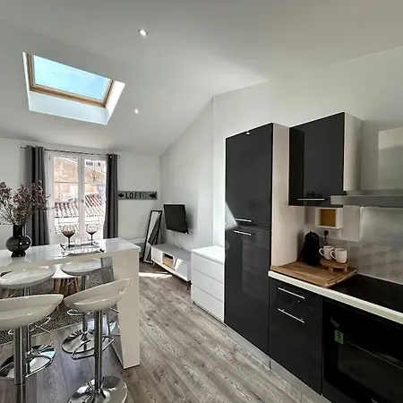 Apartment Lumineux Idealement Situe La Rochelle (Charente-Maritime)